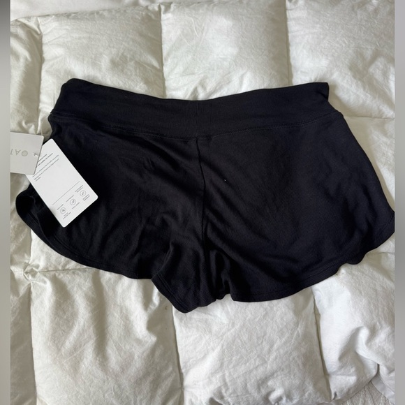 Athleta Well Rested Sleep Shorts - Picture 3 of 6